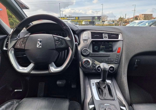 Citroen DS5 cena 43800 przebieg: 184000, rok produkcji 2014 z Gostynin małe 137